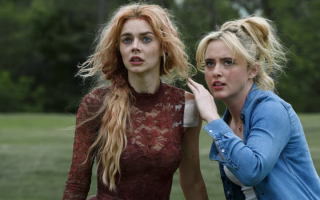 Casamento Sangrento 2 prova que o raio não cai duas vezes no mesmo lugar, mas pode passar perto