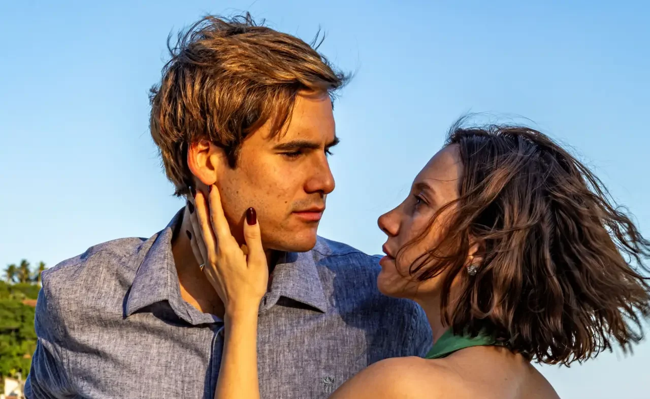 O Advogado de Deus | Filme estrelado por Nicolas Prattes ganha trailer oficial