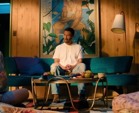 Consequência | Comédia da Apple com Keanu Reeves ganha trailer