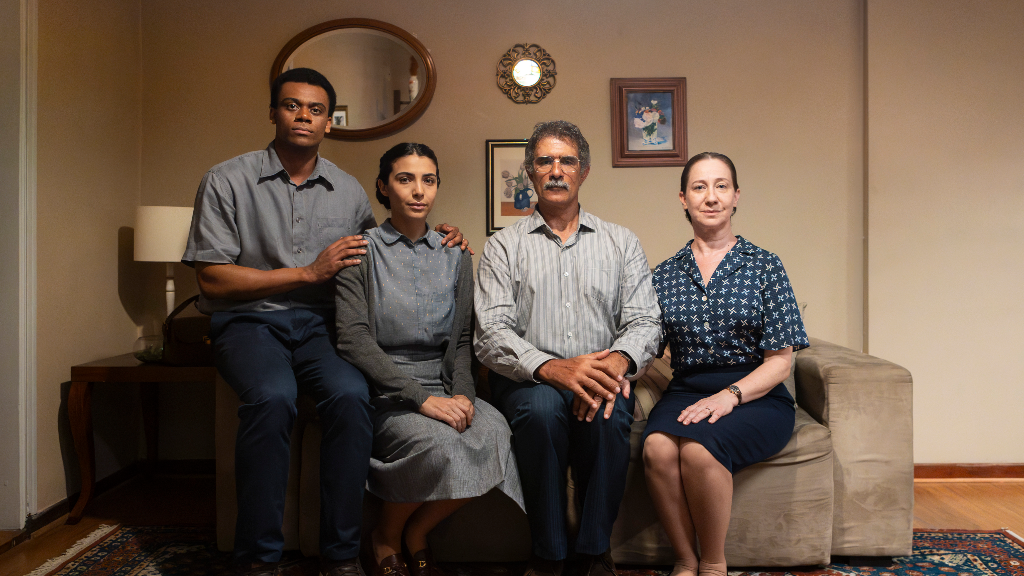 Pecadora ganha primeiro cartaz