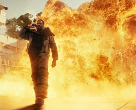 Homem em Chamas | Nova série da Netflix ganha teaser