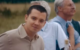 Asa Butterfield vive membro de culto em Sem Salvação, nova série da Netflix
