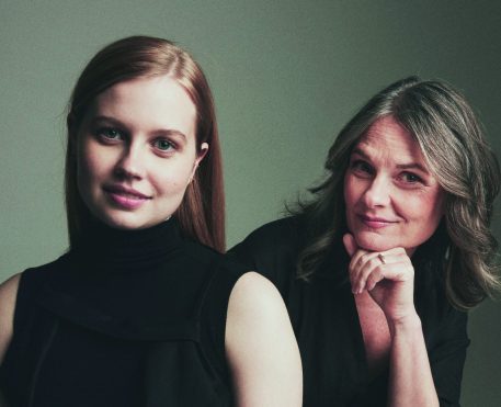 Esnobes & Sem-noção | Jane Austen para a nova geração