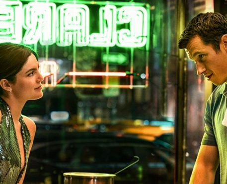 Só Por Uma Noite | Comédia romântica com Monica Barbaro e Callum Turner ganha trailer