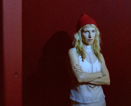 Hayley Williams anuncia apresentação no Rio de Janeiro