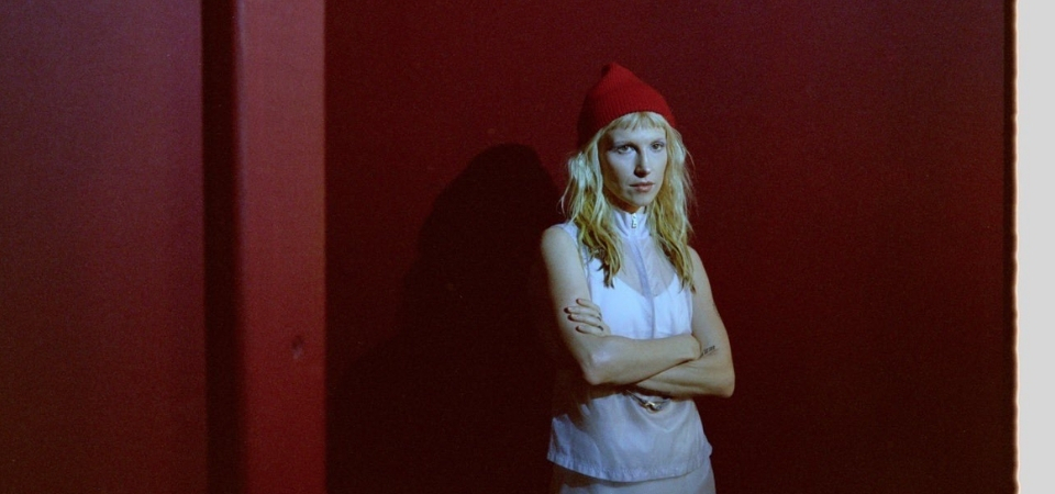 Hayley Williams anuncia apresentação no Rio de Janeiro