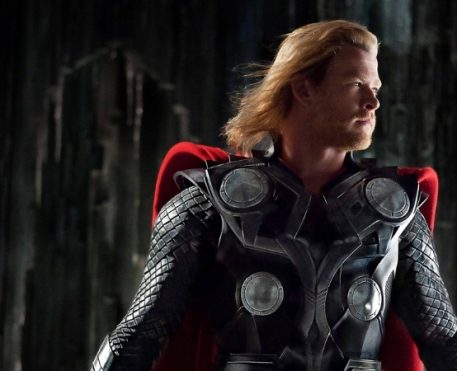 Kenneth Branagh revela ideia de filme final para Thor no MCU