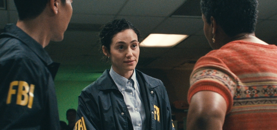 Fúria | Emmy Rossum protagoniza nova série do Disney+, que ganha trailer