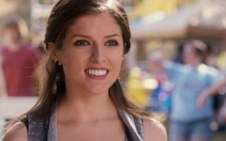 Anna Kendrick será a diretora de Os Sete Maridos de Evelyn Hugo