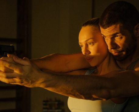 Prime Video divulga teaser do thriller romântico Atraídos Pelo Destino