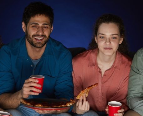 Cinema em casa: filmes para assistir em família nas férias de fim de ano