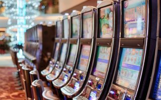 Estratégias e dicas básicas sobre slots que todo jogador deve saber