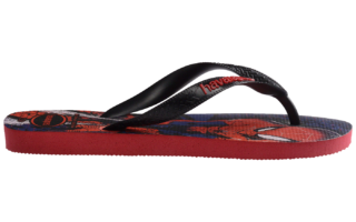 Havaianas leva o universo de Homem-Aranha para nova coleção