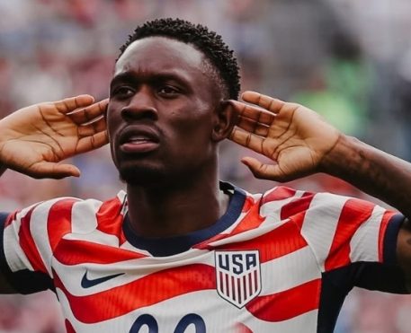 Trump intervém e FIFA anula suspensão de Balogun na Copa do Mundo