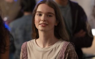 Carrie, a Estranha | Série que adapta a obra de Stephen King ganha primeiras imagens