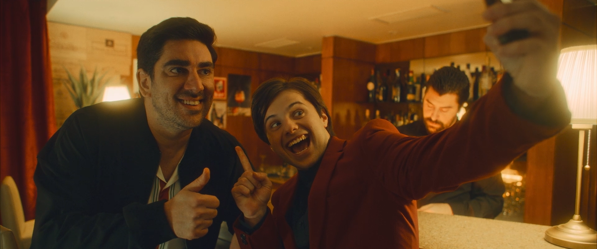Hotel Amor | Comédia com Marcelo Adnet ganha trailer