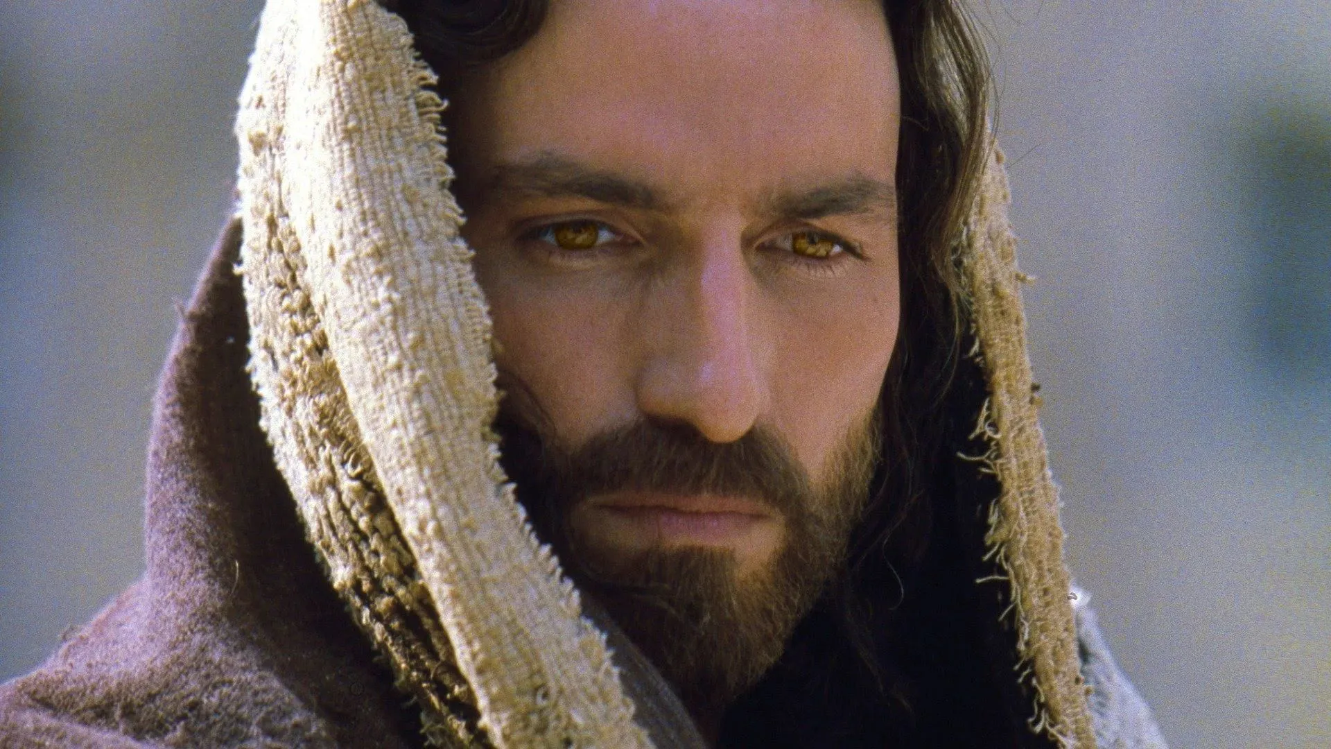 A Paixão De Cristo ganha cartaz para relançamento nos cinemas brasileiros
