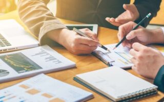 Revenda soluções digitais e transforme sua forma de fazer negócios