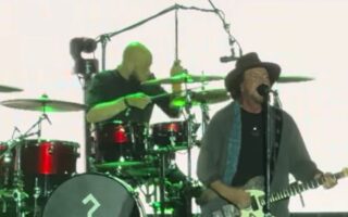 Pearl Jam volta aos palcos com Abe Laboriel Jr. na bateria