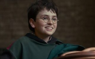 Harry Potter | Série ganha novo pôster oficial
