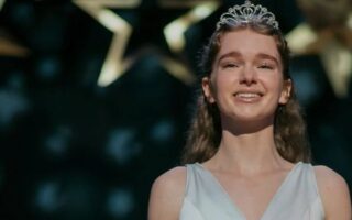 Carrie: série de Mike Flanagan é renovada para a 2ª temporada no Prime Video