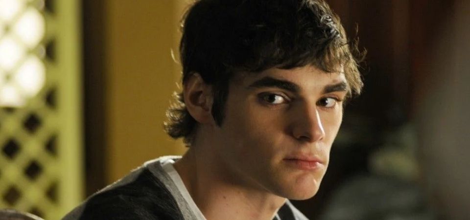 RJ Mitte, ator de Breaking Bad, morre aos 34 anos